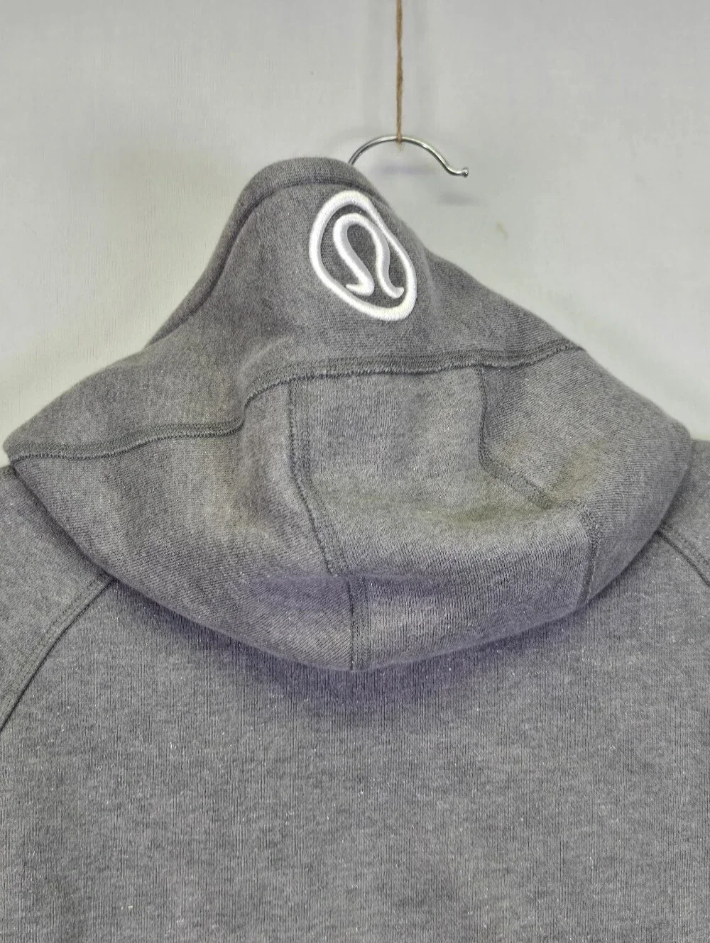 Lululemon Scuba Jacket Full Zip Hoodie Size 8 Grey Sparkle